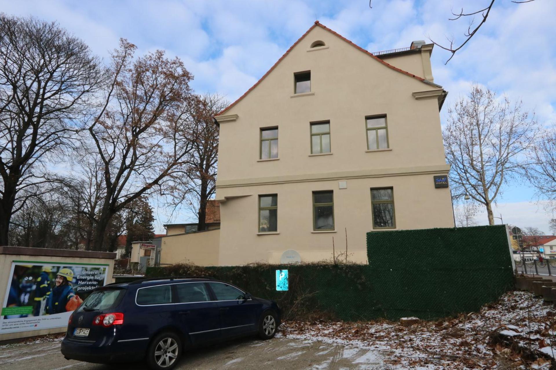 Hotel Am Fluss Saale Weißenfels Exterior foto